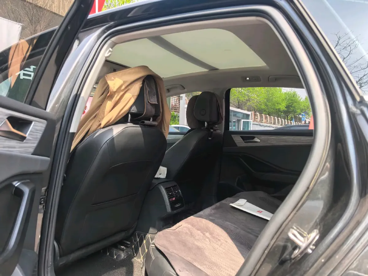 2023 Volkswagen Sagitar 1.5T 160HP L4 7DCT,autocango,china used car exporter,china ev exporter,chinese used car exporter,chinese used ev exporter