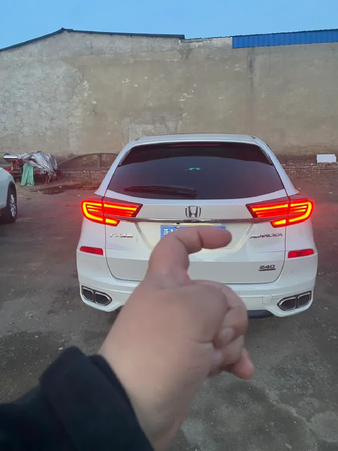 2023 Honda Avancier 1.5T 188HP L4 CVT,autocango,china used car exporter,china ev exporter,chinese used car exporter,chinese used ev exporter