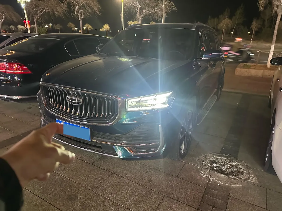 2021 Geely Monjaro 2.0T 238HP L4 8AT,autocango,china used car exporter,china ev exporter,chinese used car exporter,chinese used ev exporter