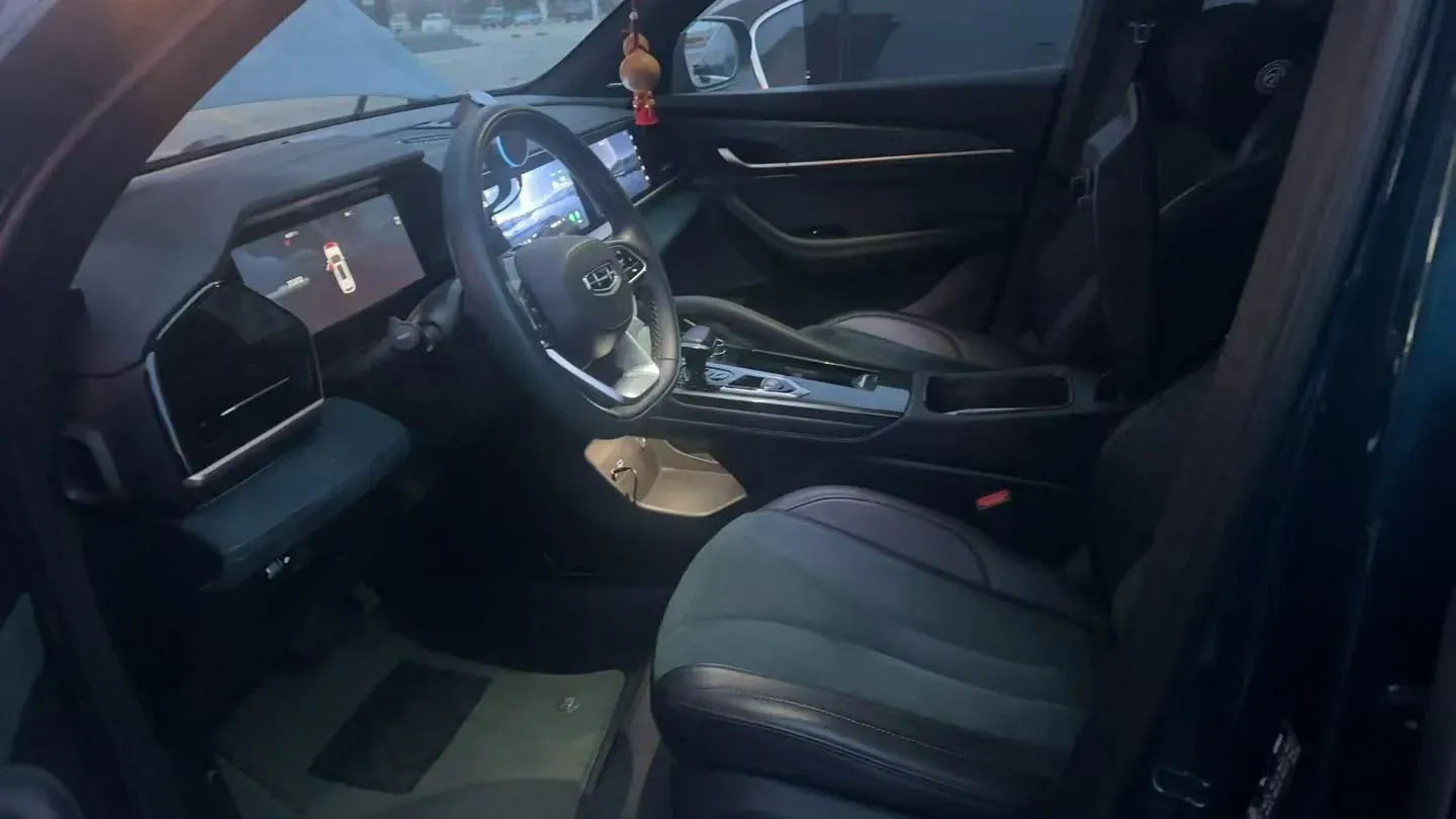 2021 Geely Monjaro 2.0T 238HP L4 8AT,autocango,china used car exporter,china ev exporter,chinese used car exporter,chinese used ev exporter