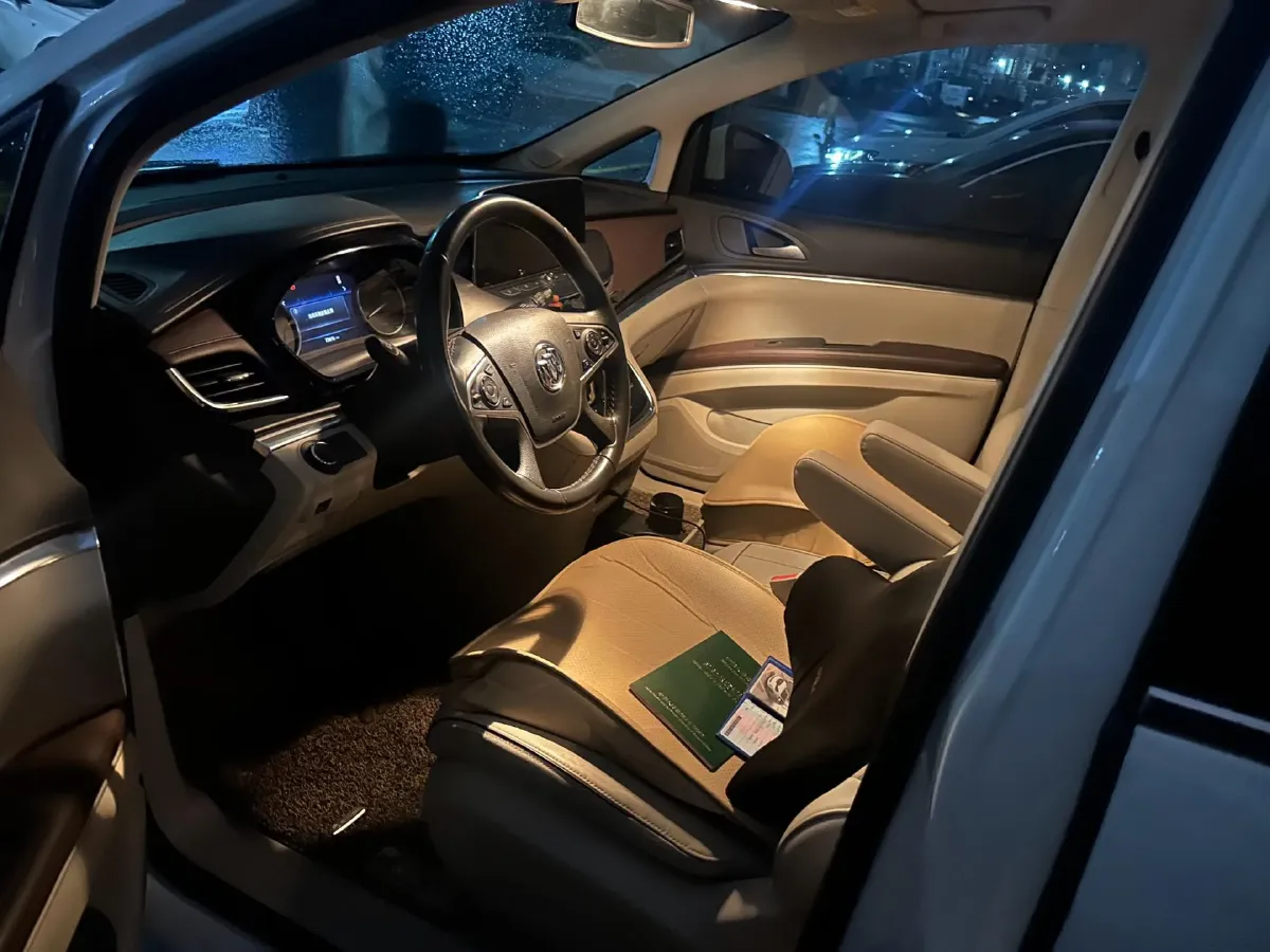 2021 Buick GL8 2.0T 237HP L4 9AT,autocango,china used car exporter,china ev exporter,chinese used car exporter,chinese used ev exporter