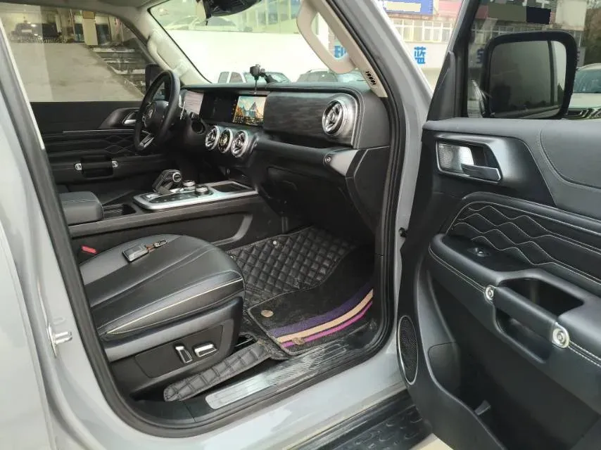 2021 Tank 300 2.0T 227HP L4 8AT,autocango,china used car exporter,china ev exporter,chinese used car exporter,chinese used ev exporter