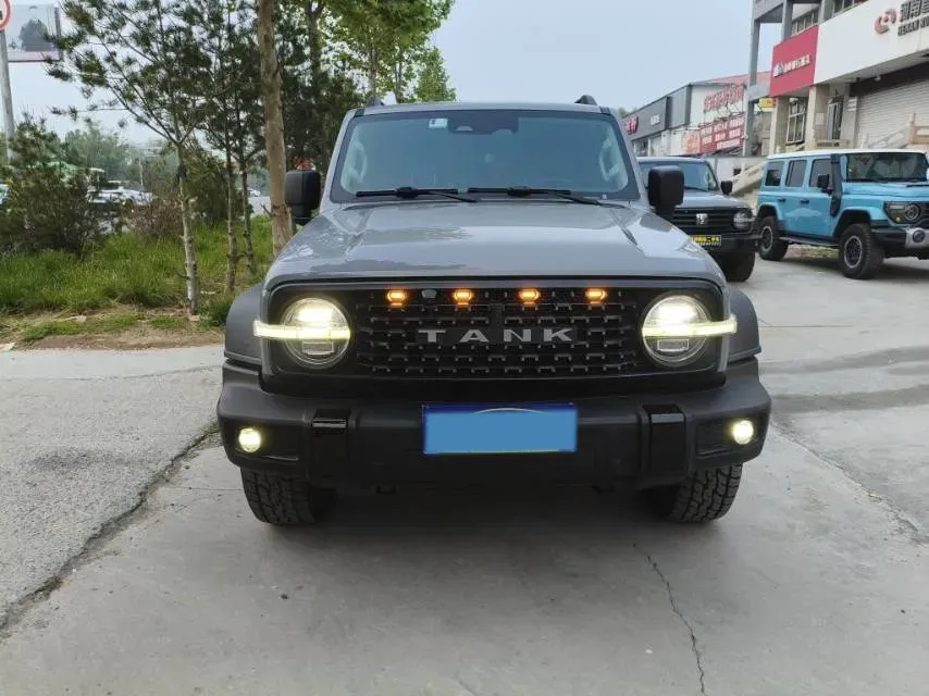 2021 Tank 300 2.0T 227HP L4 8AT,autocango,china used car exporter,china ev exporter,chinese used car exporter,chinese used ev exporter
