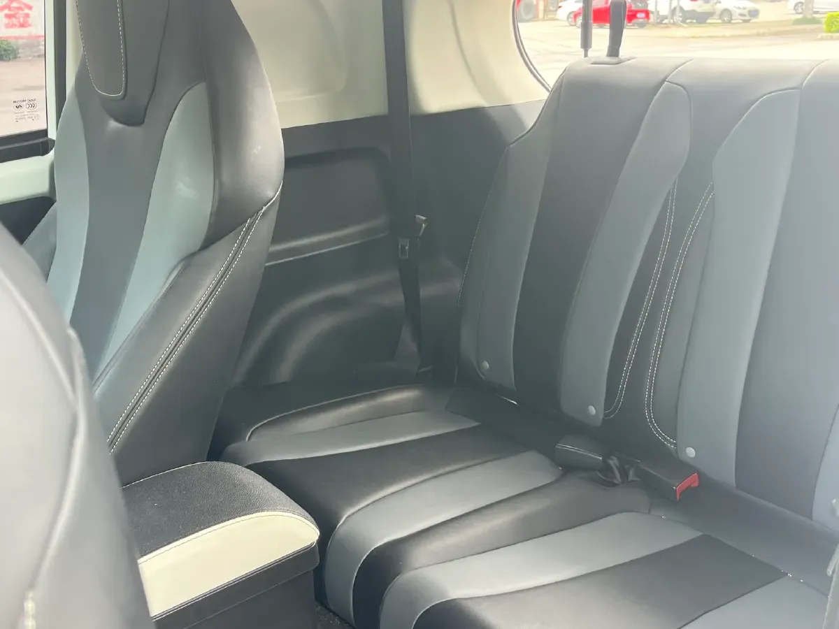 2022 Roewe Clever BEV 29KWH,autocango,china used car exporter,china ev exporter,chinese used car exporter,chinese used ev exporter