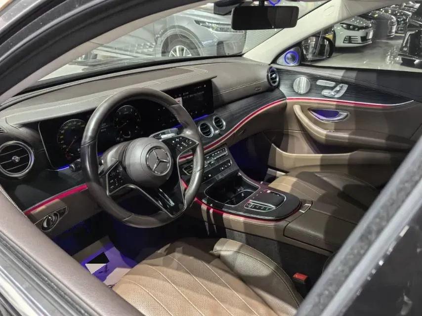 2022 Mercedes-Benz E Class 2.0T 258HP L4 9AT,autocango,china used car exporter,china ev exporter,chinese used car exporter,chinese used ev exporter