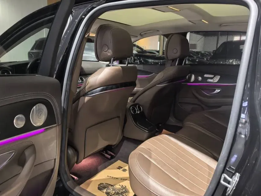2022 Mercedes-Benz E Class 2.0T 258HP L4 9AT,autocango,china used car exporter,china ev exporter,chinese used car exporter,chinese used ev exporter