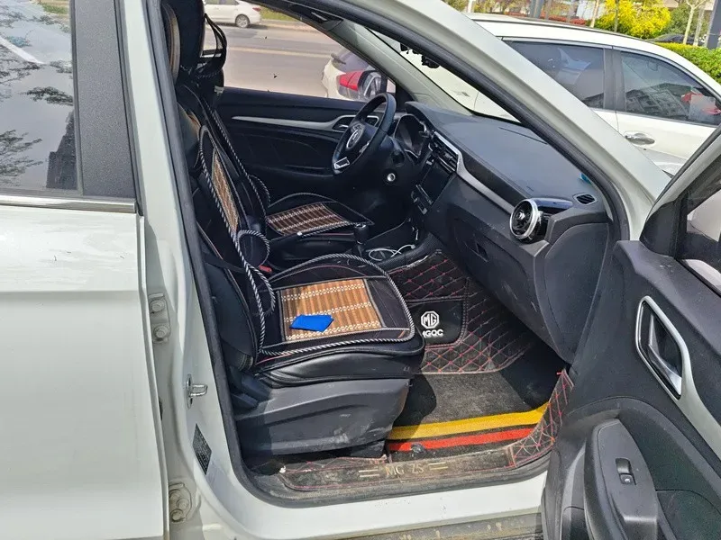 2018 MG ZS 1.5L 120HP L4 5MT,autocango,china used car exporter,china ev exporter,chinese used car exporter,chinese used ev exporter