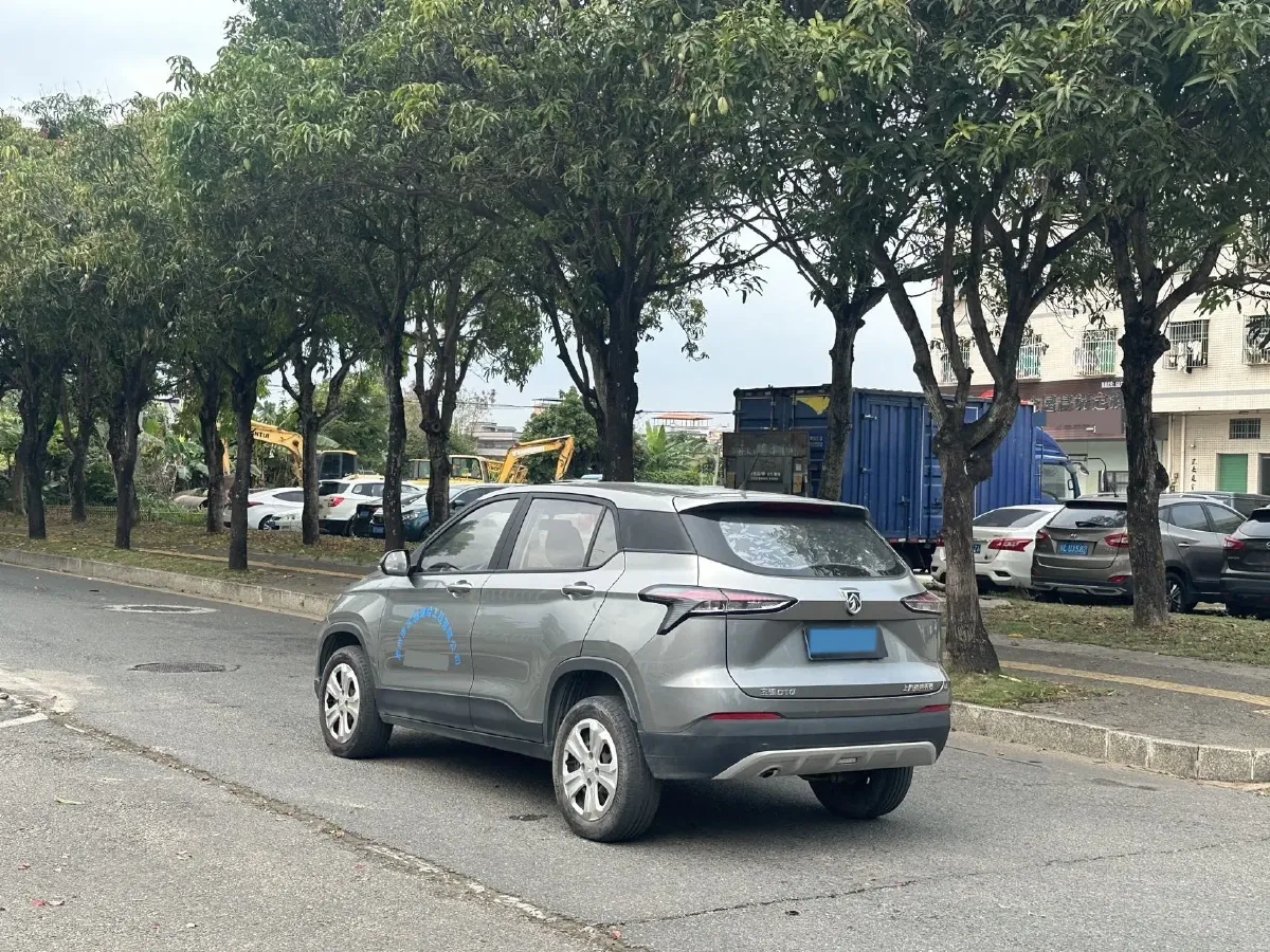 2021 KaiYi XuanJie 1.5L 116HP L4 5MT,autocango,china used car exporter,china ev exporter,chinese used car exporter,chinese used ev exporter