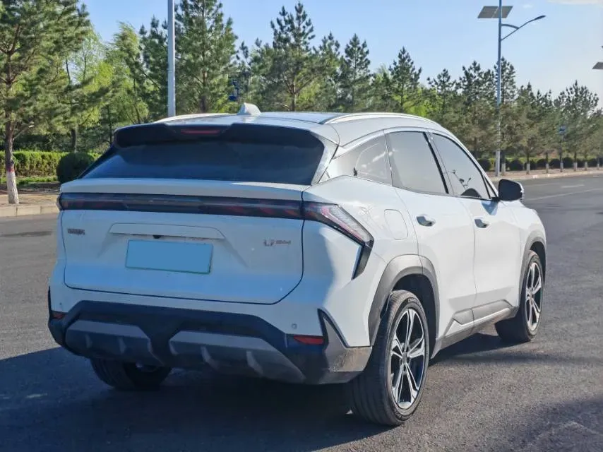 2025 Geely Galaxy L7 1.5L 112HP L4 1DHT PHEV 18.4KWH,autocango,china used car exporter,china ev exporter,chinese used car exporter,chinese used ev exporter