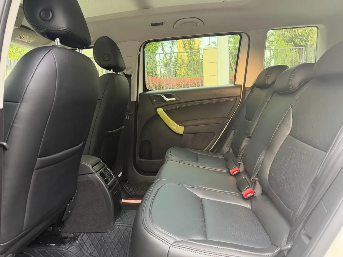 2017 Skoda Yeti 1.4T 150HP L4 7DCT,autocango,china used car exporter,china ev exporter,chinese used car exporter,chinese used ev exporter