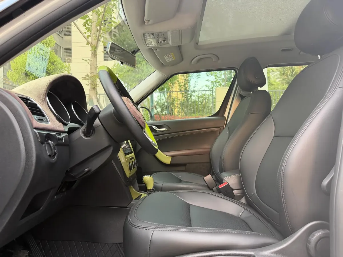 2017 Skoda Yeti 1.4T 150HP L4 7DCT,autocango,china used car exporter,china ev exporter,chinese used car exporter,chinese used ev exporter