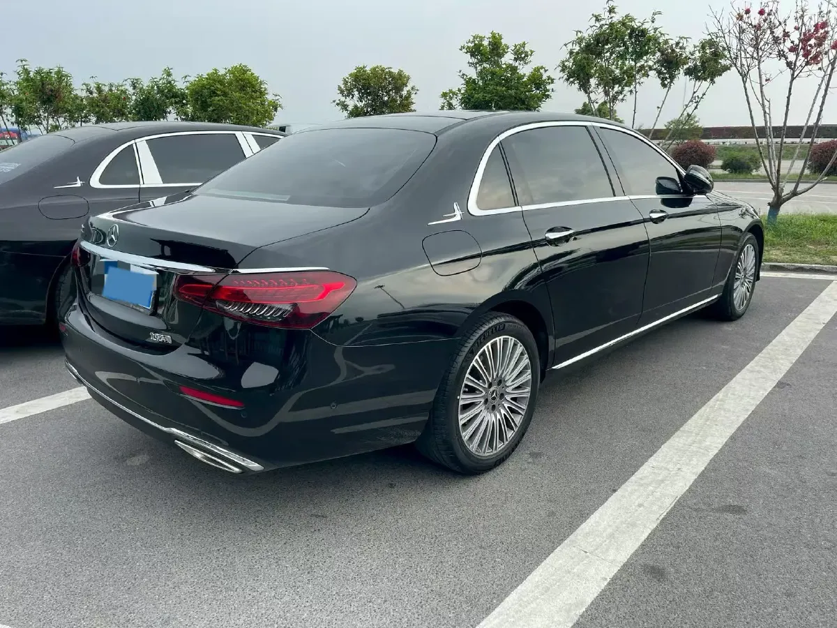 2023 Mercedes-Benz E Class 2.0T 258HP L4 9AT,autocango,china used car exporter,china ev exporter,chinese used car exporter,chinese used ev exporter
