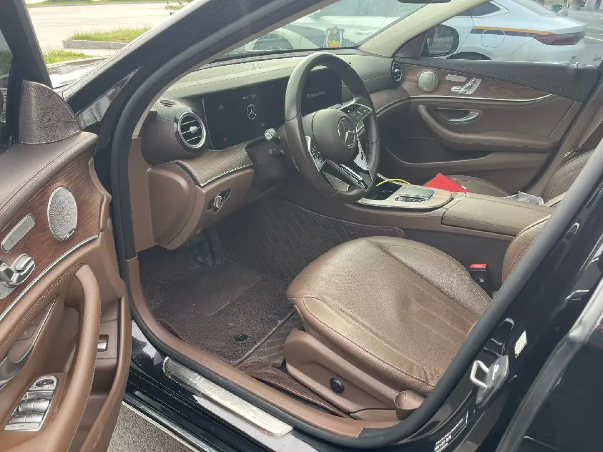 2023 Mercedes-Benz E Class 2.0T 258HP L4 9AT,autocango,china used car exporter,china ev exporter,chinese used car exporter,chinese used ev exporter