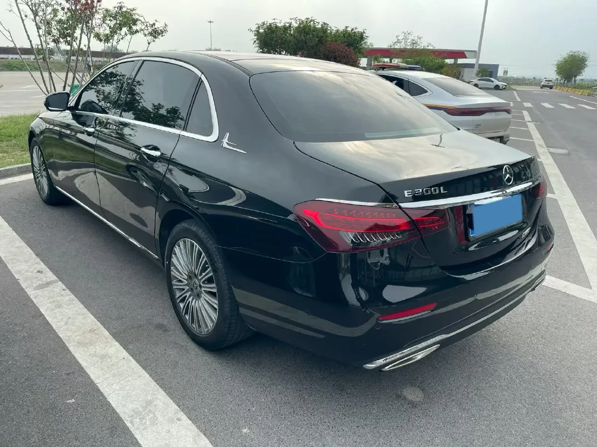 2023 Mercedes-Benz E Class 2.0T 258HP L4 9AT,autocango,china used car exporter,china ev exporter,chinese used car exporter,chinese used ev exporter
