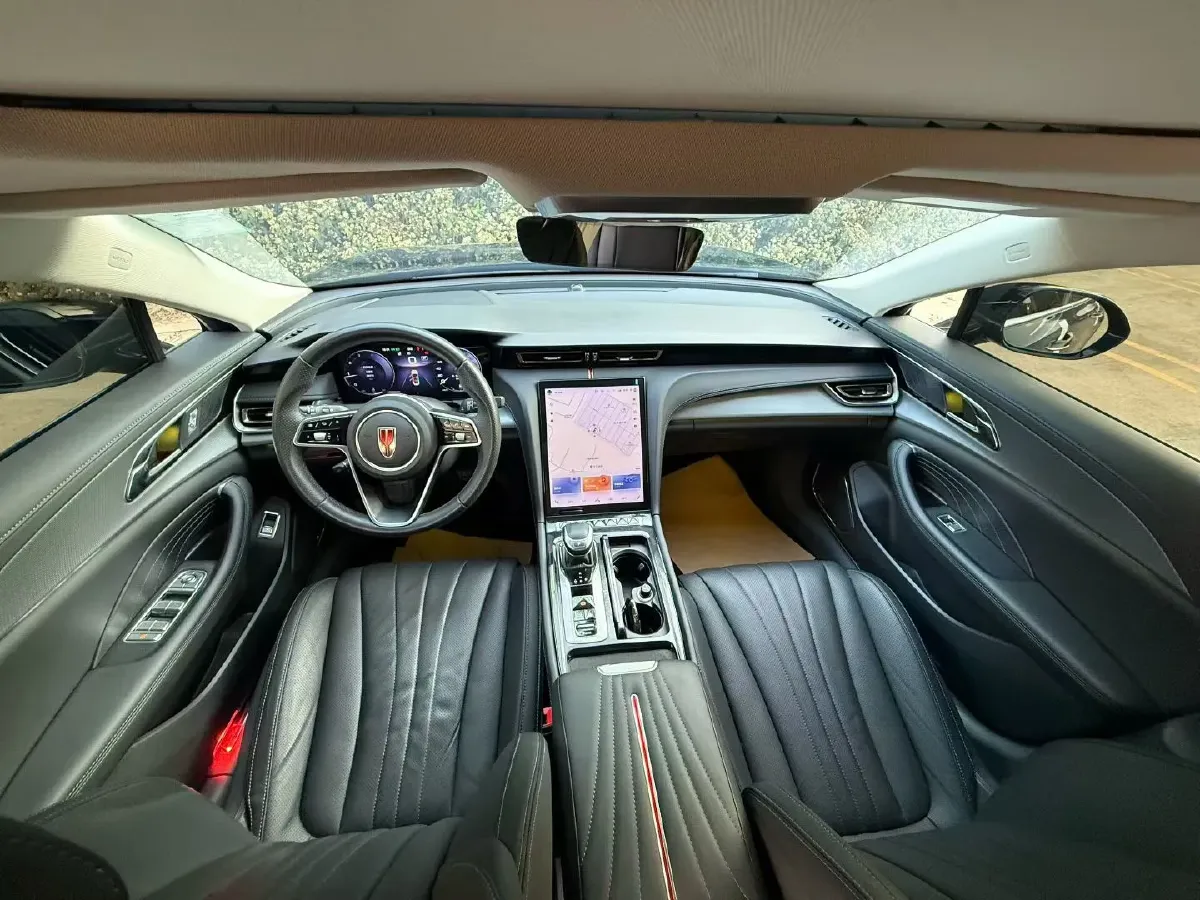 2023 HongQi H5 2.0T 224HP L4 8AT,autocango,china used car exporter,china ev exporter,chinese used car exporter,chinese used ev exporter