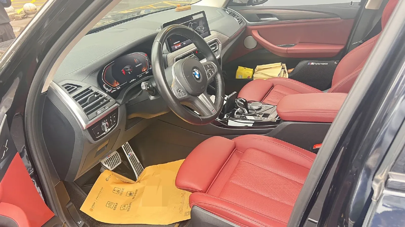 2023 BMW X3 2.0T 245HP L4 8AT,autocango,china used car exporter,china ev exporter,chinese used car exporter,chinese used ev exporter