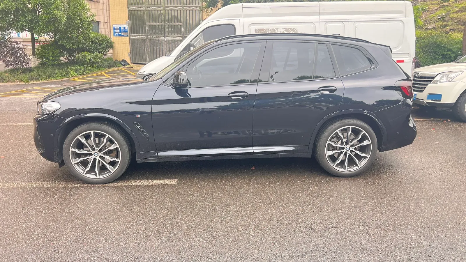 2023 BMW X3 2.0T 245HP L4 8AT,autocango,china used car exporter,china ev exporter,chinese used car exporter,chinese used ev exporter