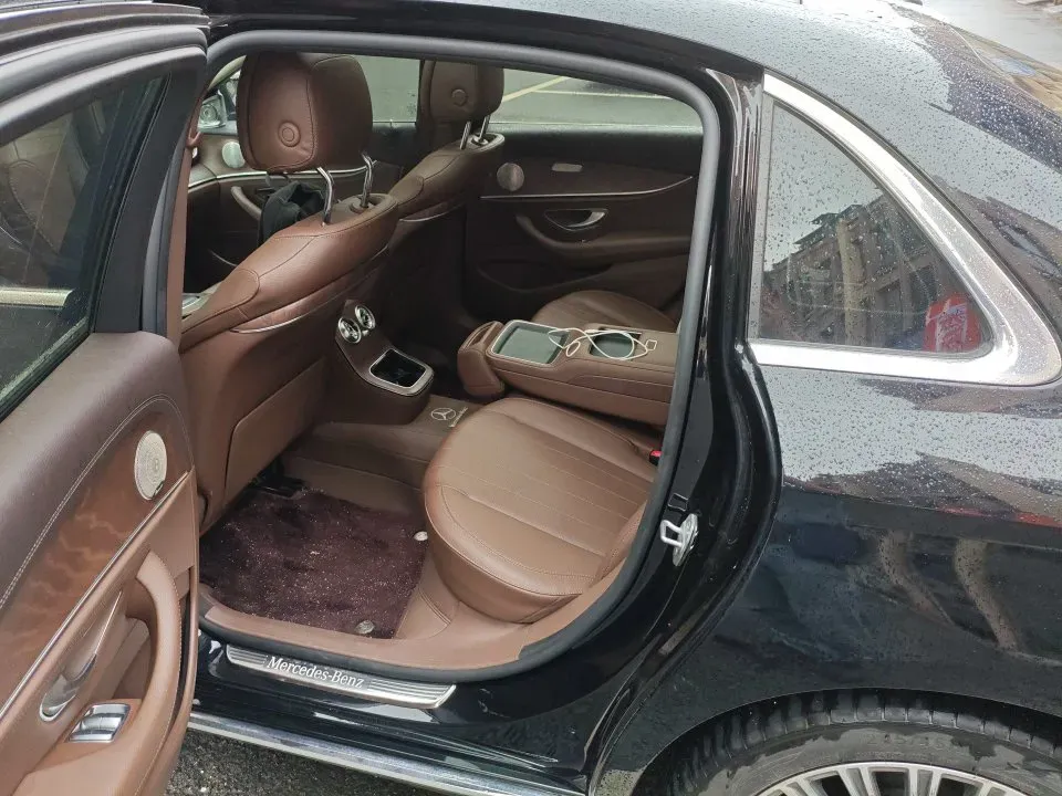 2021 Mercedes-Benz E Class 2.0T 258HP L4 9AT,autocango,china used car exporter,china ev exporter,chinese used car exporter,chinese used ev exporter