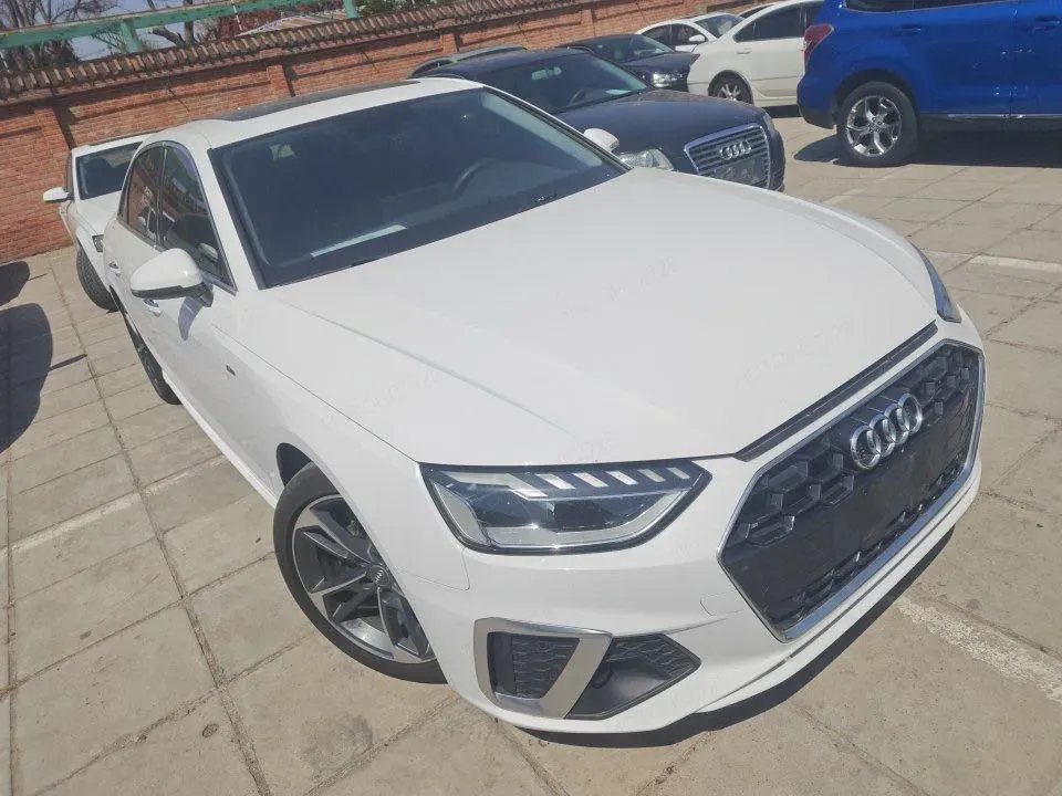 2020 Audi A4L 2.0T 190HP L4 7DCT,autocango,china used car exporter,china ev exporter,chinese used car exporter,chinese used ev exporter