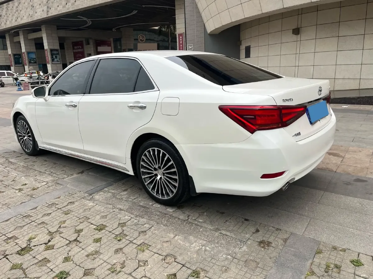 2018 Toyota Highlander 2.0T 220HP L4 6AT,autocango,china used car exporter,china ev exporter,chinese used car exporter,chinese used ev exporter