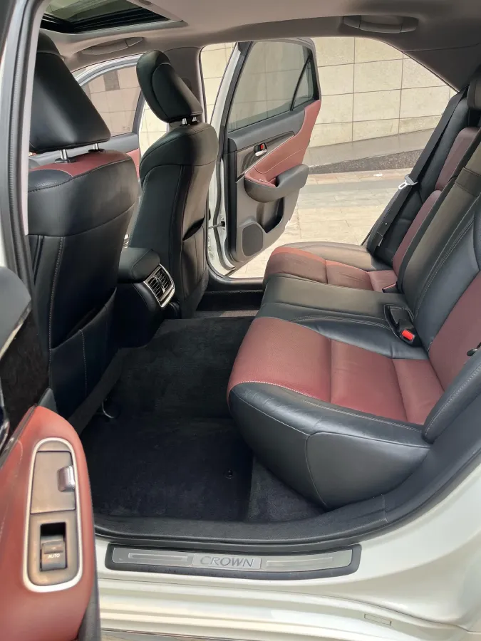 2018 Toyota Highlander 2.0T 220HP L4 6AT,autocango,china used car exporter,china ev exporter,chinese used car exporter,chinese used ev exporter