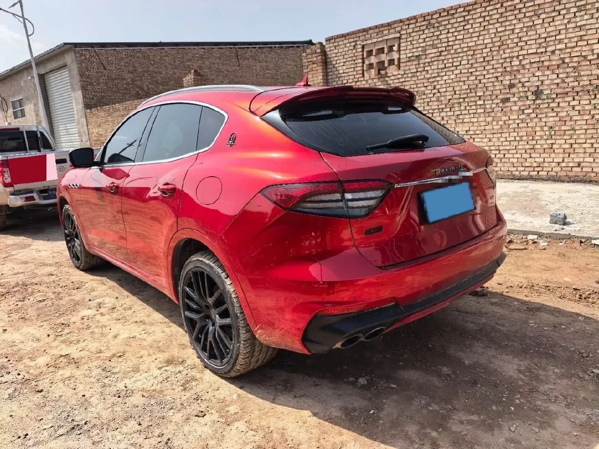 2019 Maserati Levante 3.8T 550HP V8 8AT,autocango,china used car exporter,china ev exporter,chinese used car exporter,chinese used ev exporter