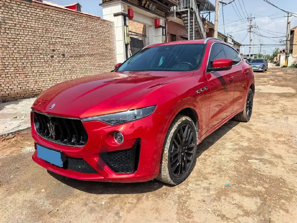 2019 Maserati Levante 3.8T 550HP V8 8AT,autocango,china used car exporter,china ev exporter,chinese used car exporter,chinese used ev exporter