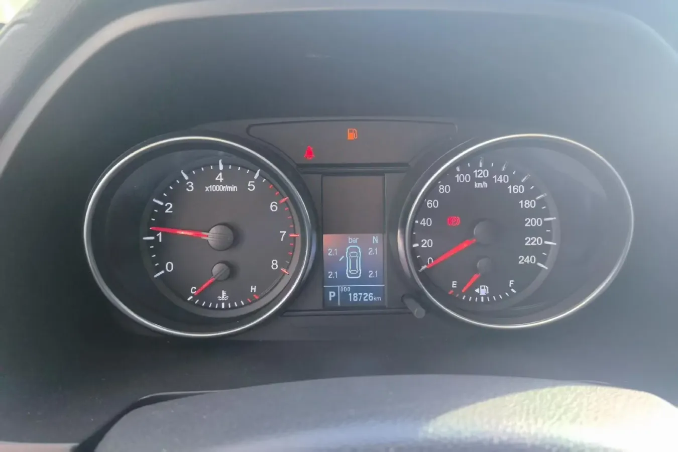 2021 Haval M6 1.5T 150HP L4 7DCT,autocango,china used car exporter,china ev exporter,chinese used car exporter,chinese used ev exporter