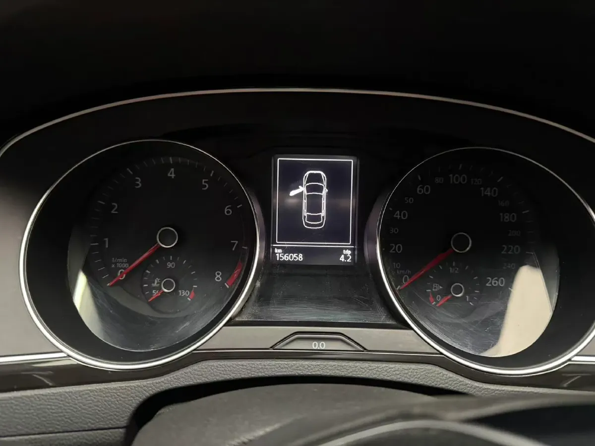 2018 Volkswagen Magotan 1.8T 180HP L4 7DCT,autocango,china used car exporter,china ev exporter,chinese used car exporter,chinese used ev exporter