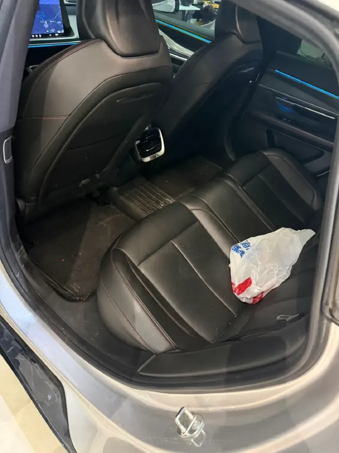 2023 Xpeng P7 BEV 86.2KWH,autocango,china used car exporter,china ev exporter,chinese used car exporter,chinese used ev exporter