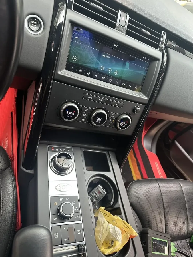 2019 Land Rover Discovery 3.0T 340HP V6 8AT,autocango,china used car exporter,china ev exporter,chinese used car exporter,chinese used ev exporter