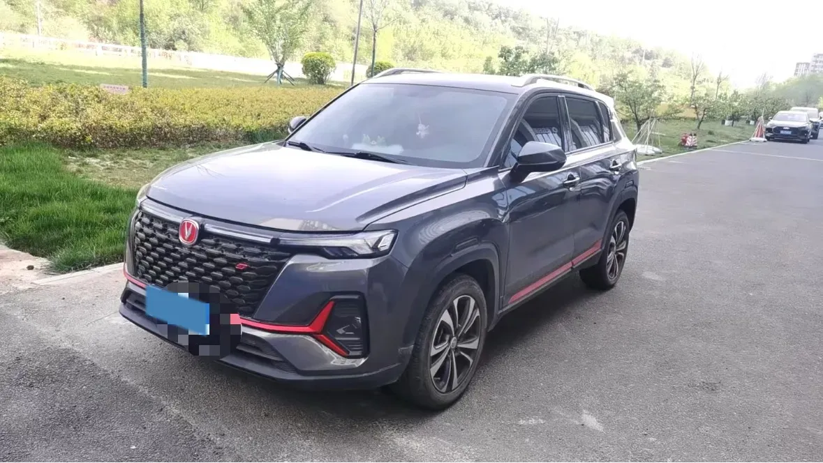 2021 ChangAn CS35 Plus 1.4T 160HP L4 7DCT,autocango,china used car exporter,china ev exporter,chinese used car exporter,chinese used ev exporter