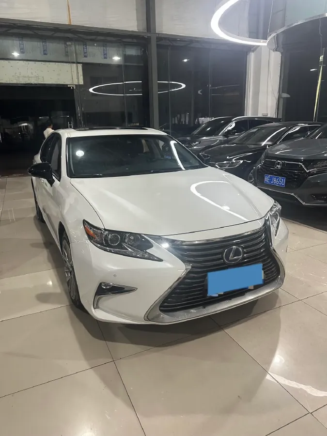 2015 Mercedes-Benz GLK Class 2.0T 211HP L4 7AT,autocango,china used car exporter,china ev exporter,chinese used car exporter,chinese used ev exporter