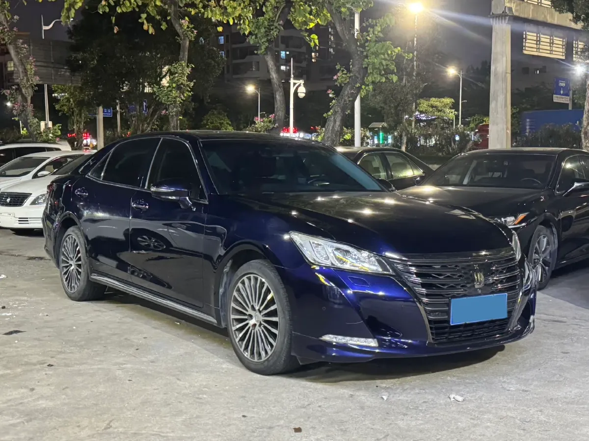 2018 Toyota Highlander 2.0T 220HP L4 6AT,autocango,china used car exporter,china ev exporter,chinese used car exporter,chinese used ev exporter