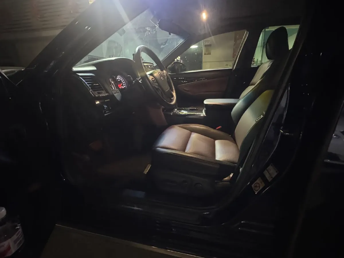 2018 Toyota Highlander 2.0T 220HP L4 6AT,autocango,china used car exporter,china ev exporter,chinese used car exporter,chinese used ev exporter