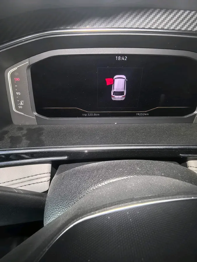 2024 Volkswagen Tiguan L 2.0T 186HP L4 7DCT,autocango,china used car exporter,china ev exporter,chinese used car exporter,chinese used ev exporter