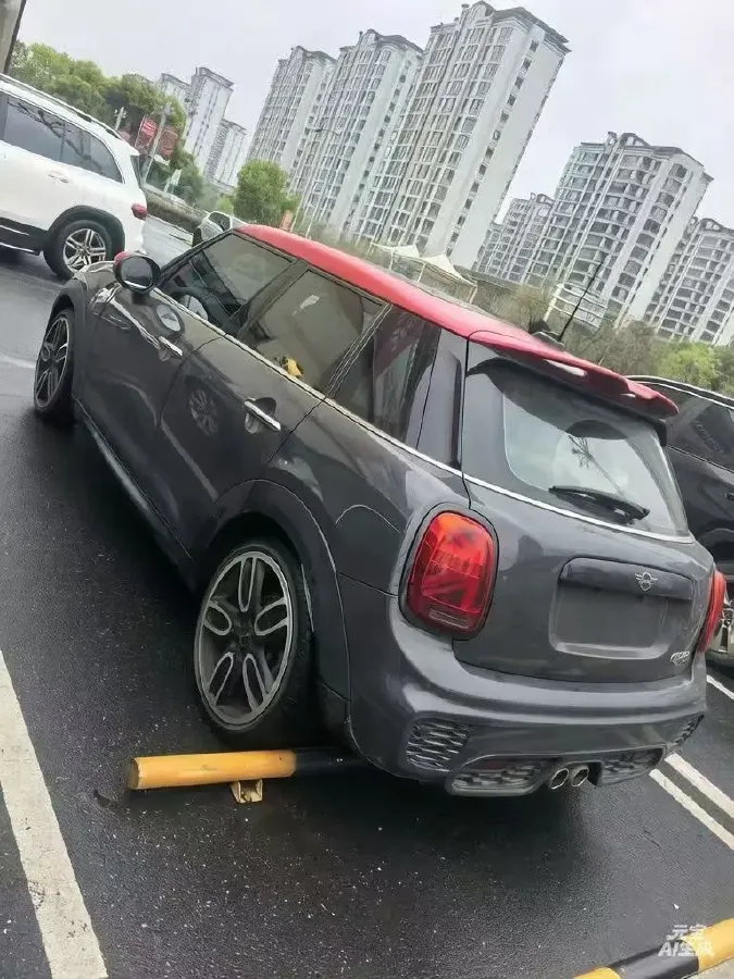 2021 MINI MINI 2.0T 192HP L4 7DCT,autocango,china used car exporter,china ev exporter,chinese used car exporter,chinese used ev exporter