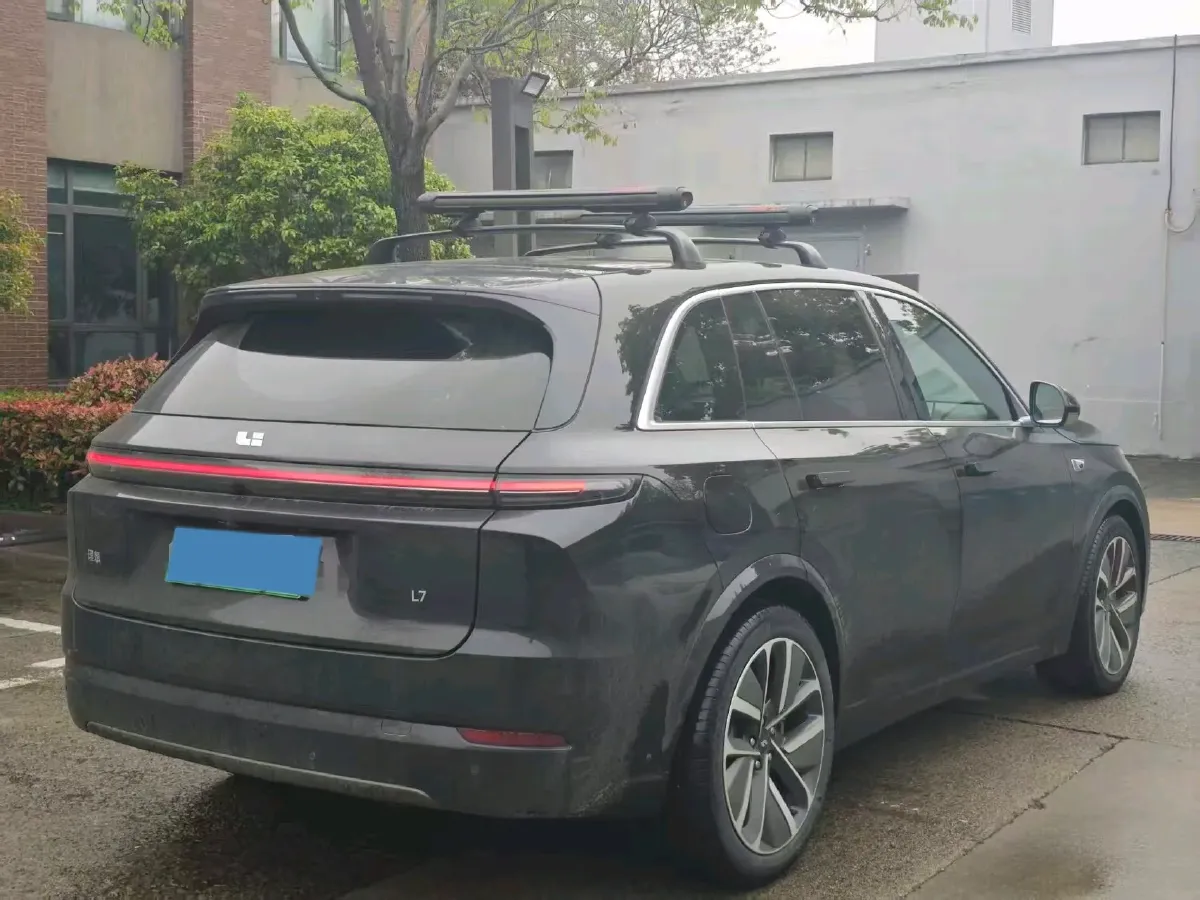 2024 Li L8 Range Extended 154HP REEV 42.8KWH,autocango,china used car exporter,china ev exporter,chinese used car exporter,chinese used ev exporter