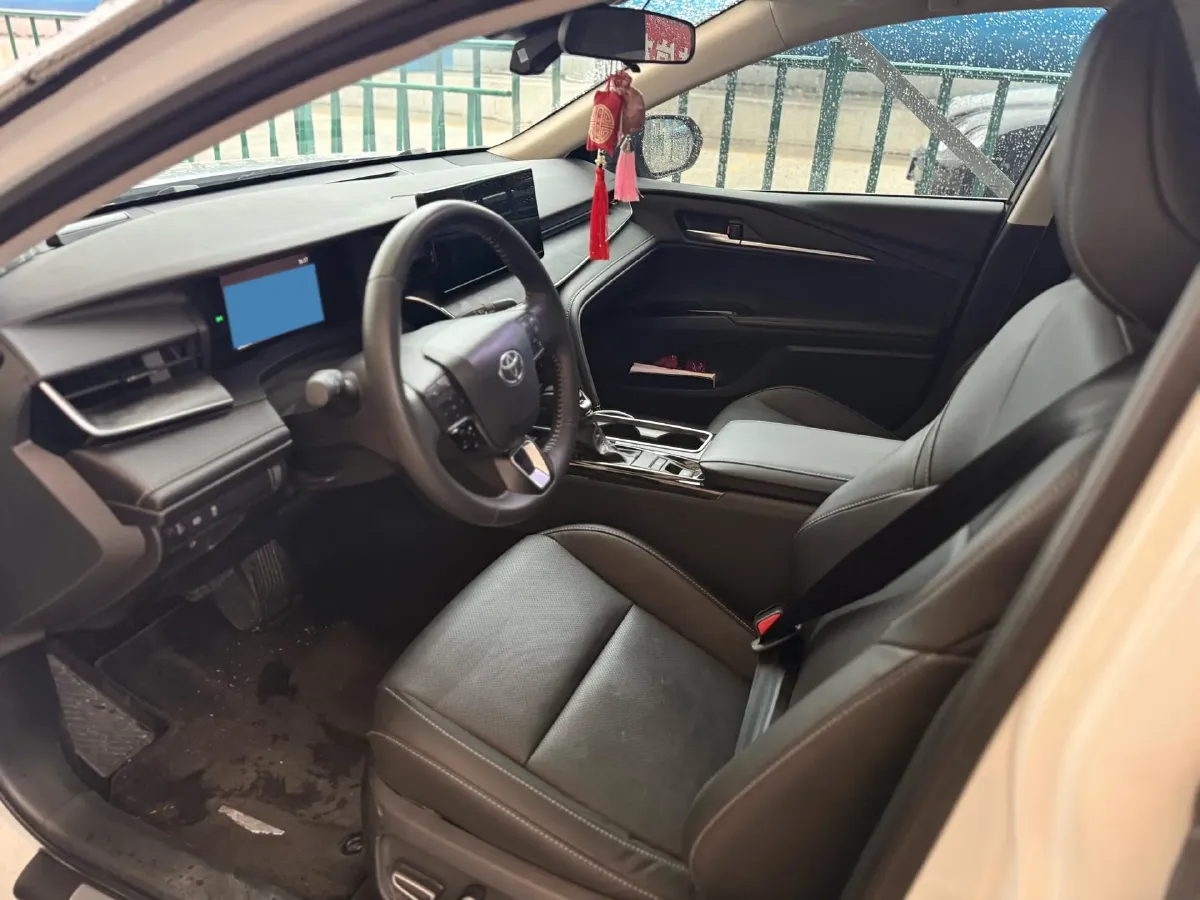 2024 Toyota Camry 2.0L 152HP L4 E-CVT Hybrid,autocango,china used car exporter,china ev exporter,chinese used car exporter,chinese used ev exporter