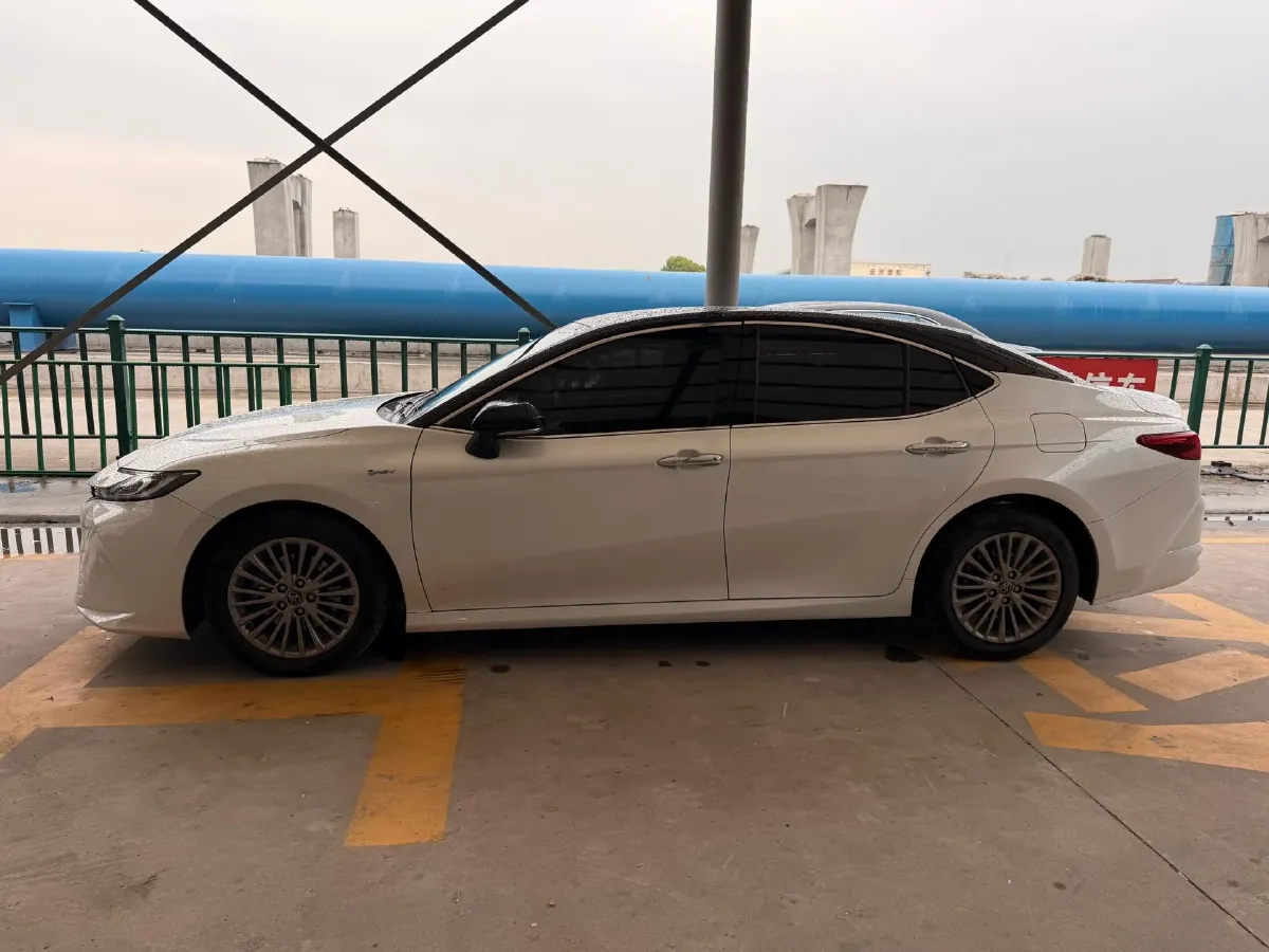 2024 Toyota Camry 2.0L 152HP L4 E-CVT Hybrid,autocango,china used car exporter,china ev exporter,chinese used car exporter,chinese used ev exporter