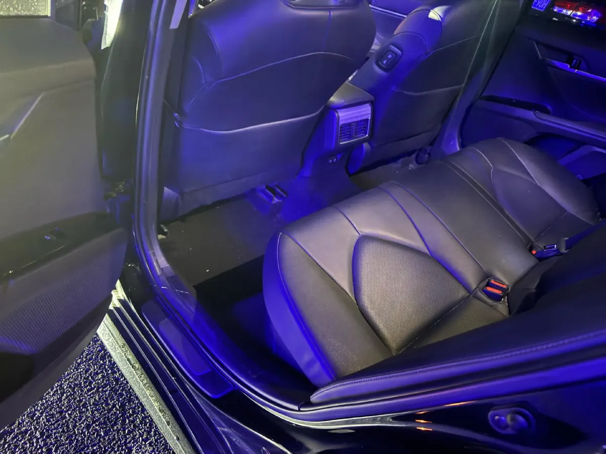 2019 Toyota Camry 2.5L 178HP L4 E-CVT Hybrid,autocango,china used car exporter,china ev exporter,chinese used car exporter,chinese used ev exporter