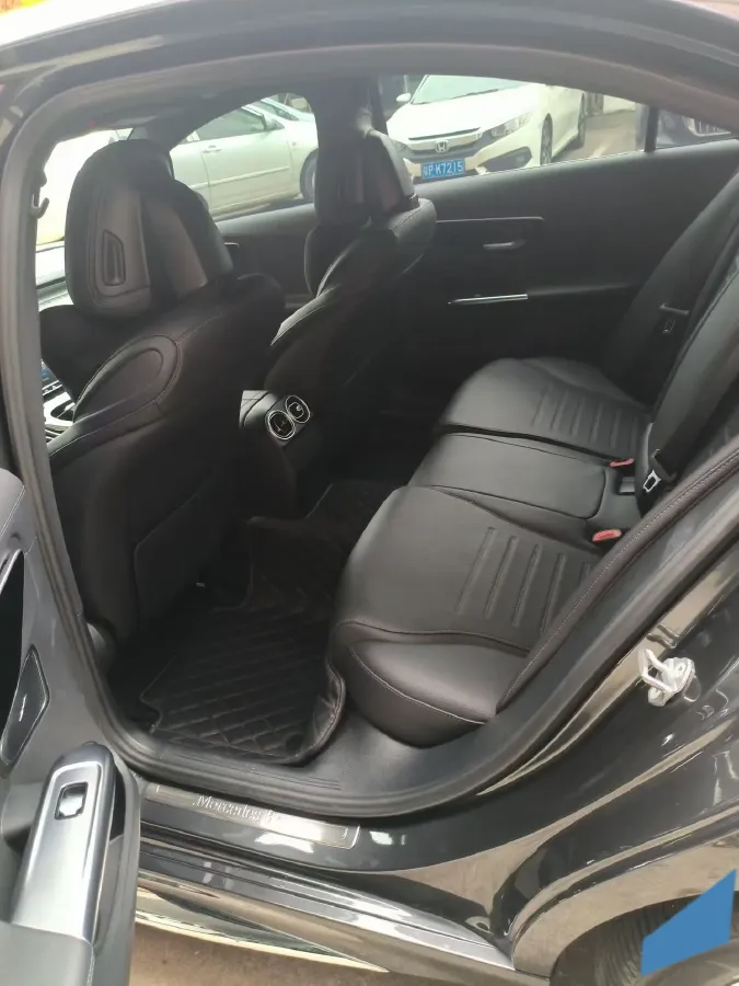 2022 Mercedes-Benz C Class 1.5T 170HP L4 9AT,autocango,china used car exporter,china ev exporter,chinese used car exporter,chinese used ev exporter