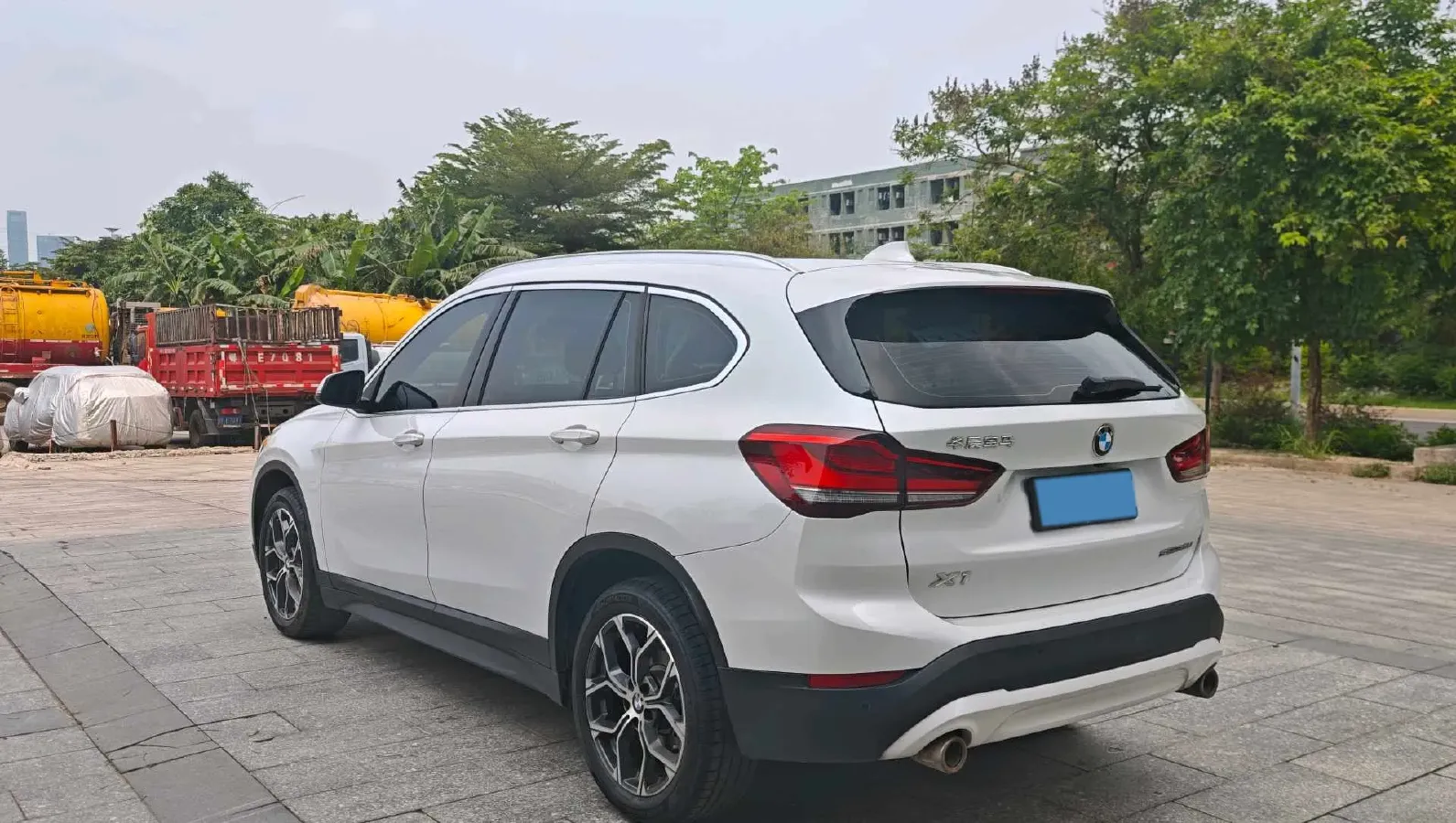 2021 BMW X1 2.0T 192HP L4 7DCT,autocango,china used car exporter,china ev exporter,chinese used car exporter,chinese used ev exporter