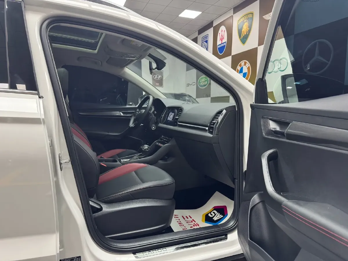 2022 Skoda Karoq 1.4T 150HP L4 7DCT,autocango,china used car exporter,china ev exporter,chinese used car exporter,chinese used ev exporter