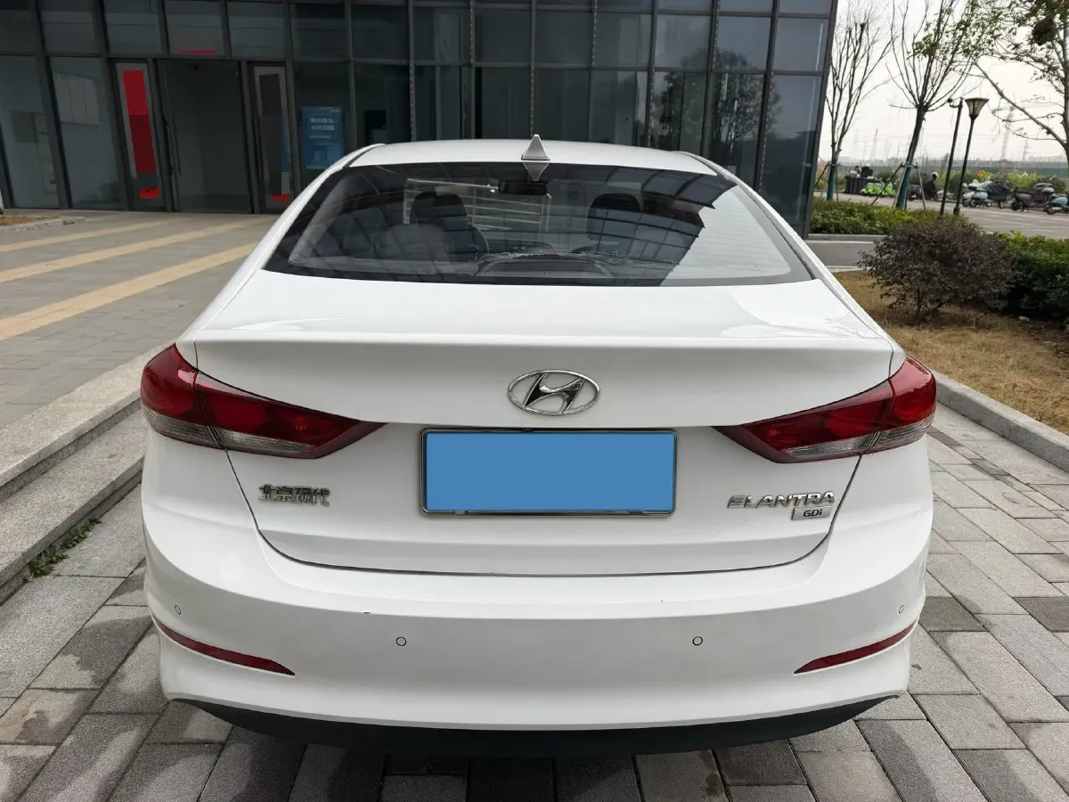 2016 Hyundai Elantra 1.6L 130HP L4 6AT,autocango,china used car exporter,china ev exporter,chinese used car exporter,chinese used ev exporter