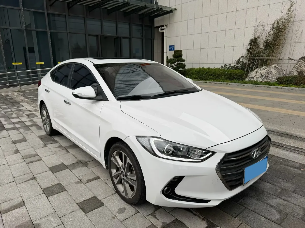 2016 Hyundai Elantra 1.6L 130HP L4 6AT,autocango,china used car exporter,china ev exporter,chinese used car exporter,chinese used ev exporter