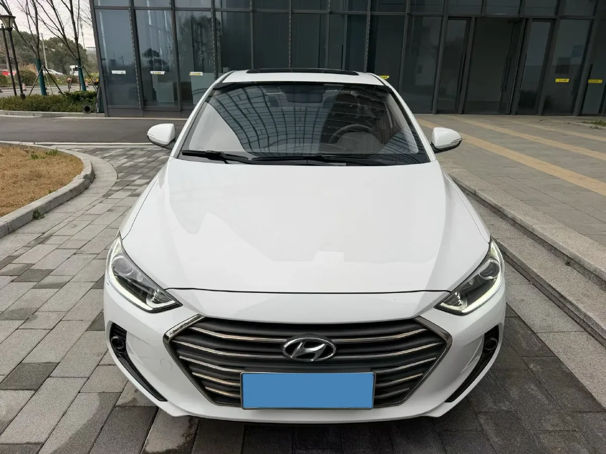2016 Hyundai Elantra 1.6L 130HP L4 6AT,autocango,china used car exporter,china ev exporter,chinese used car exporter,chinese used ev exporter