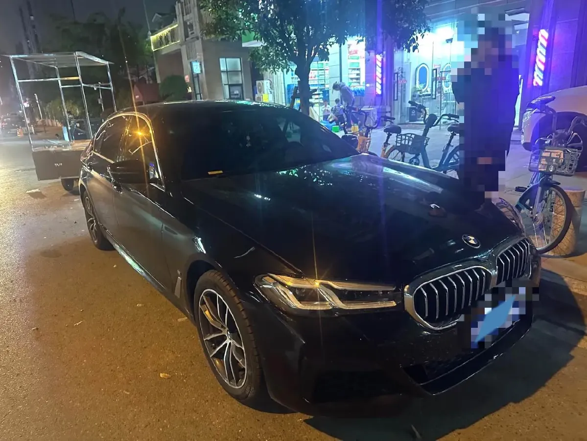 2021 BMW 5 Series 2.0T 184HP L4 8AT,autocango,china used car exporter,china ev exporter,chinese used car exporter,chinese used ev exporter