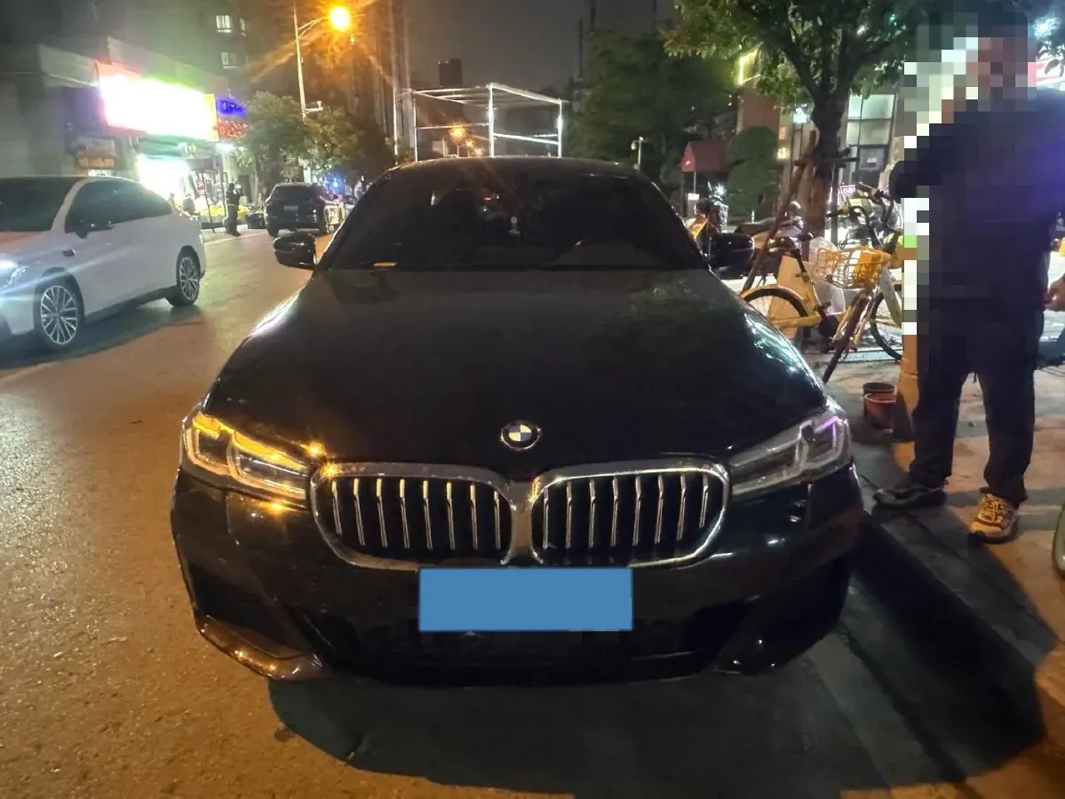 2021 BMW 5 Series 2.0T 184HP L4 8AT,autocango,china used car exporter,china ev exporter,chinese used car exporter,chinese used ev exporter