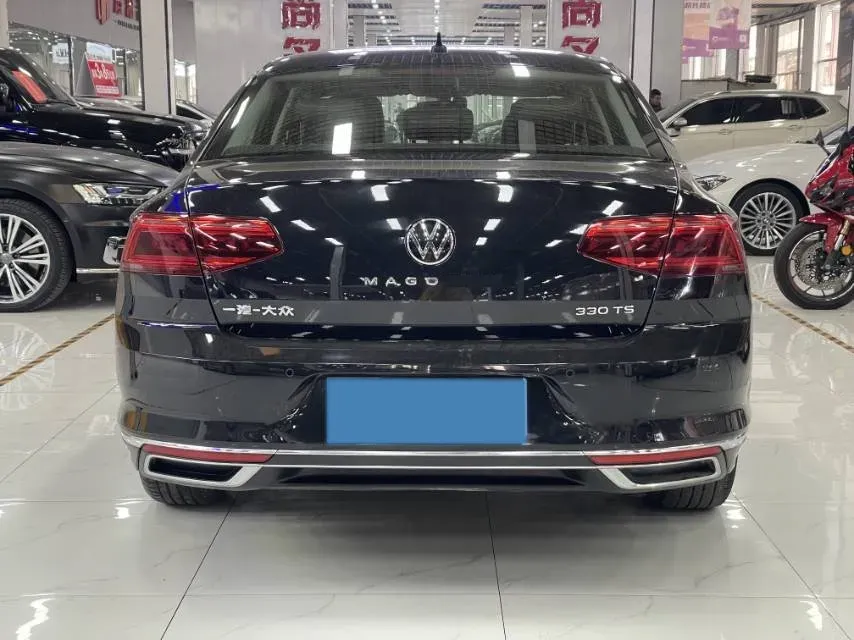 2020 Volkswagen Magotan 2.0T 186HP L4 7DCT,autocango,china used car exporter,china ev exporter,chinese used car exporter,chinese used ev exporter
